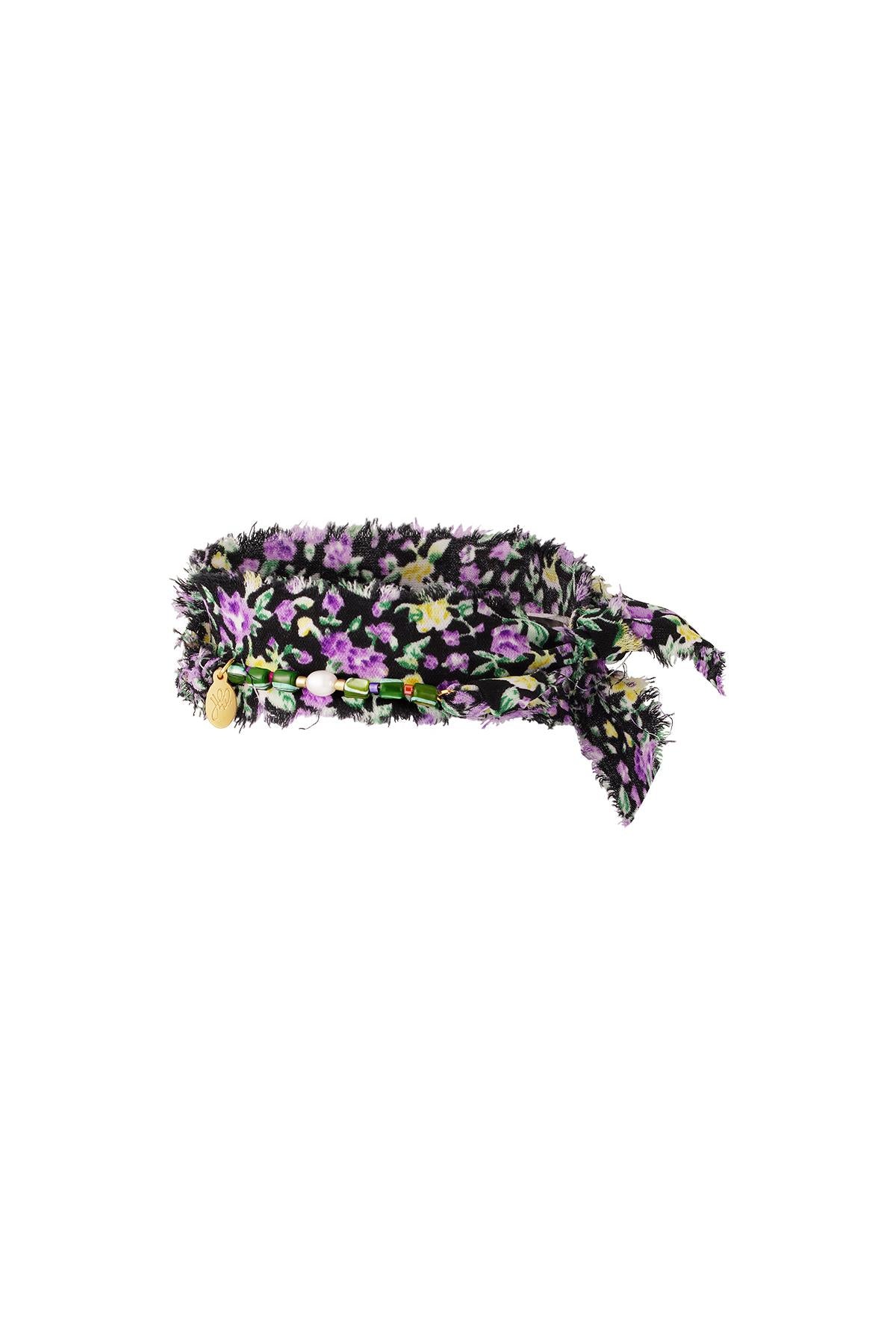 Purple accent lint bracelet with beads
